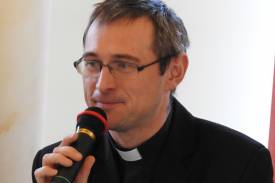 dyrektor diecezjalnej Caritas ks. Robert Kasprowski, fot. diecezja.bielsko.pl
